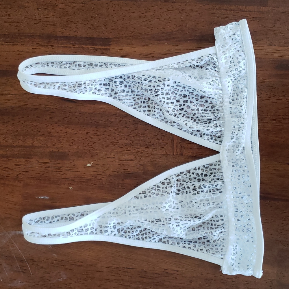 [NWOT] White Everyday Bra from Underbares